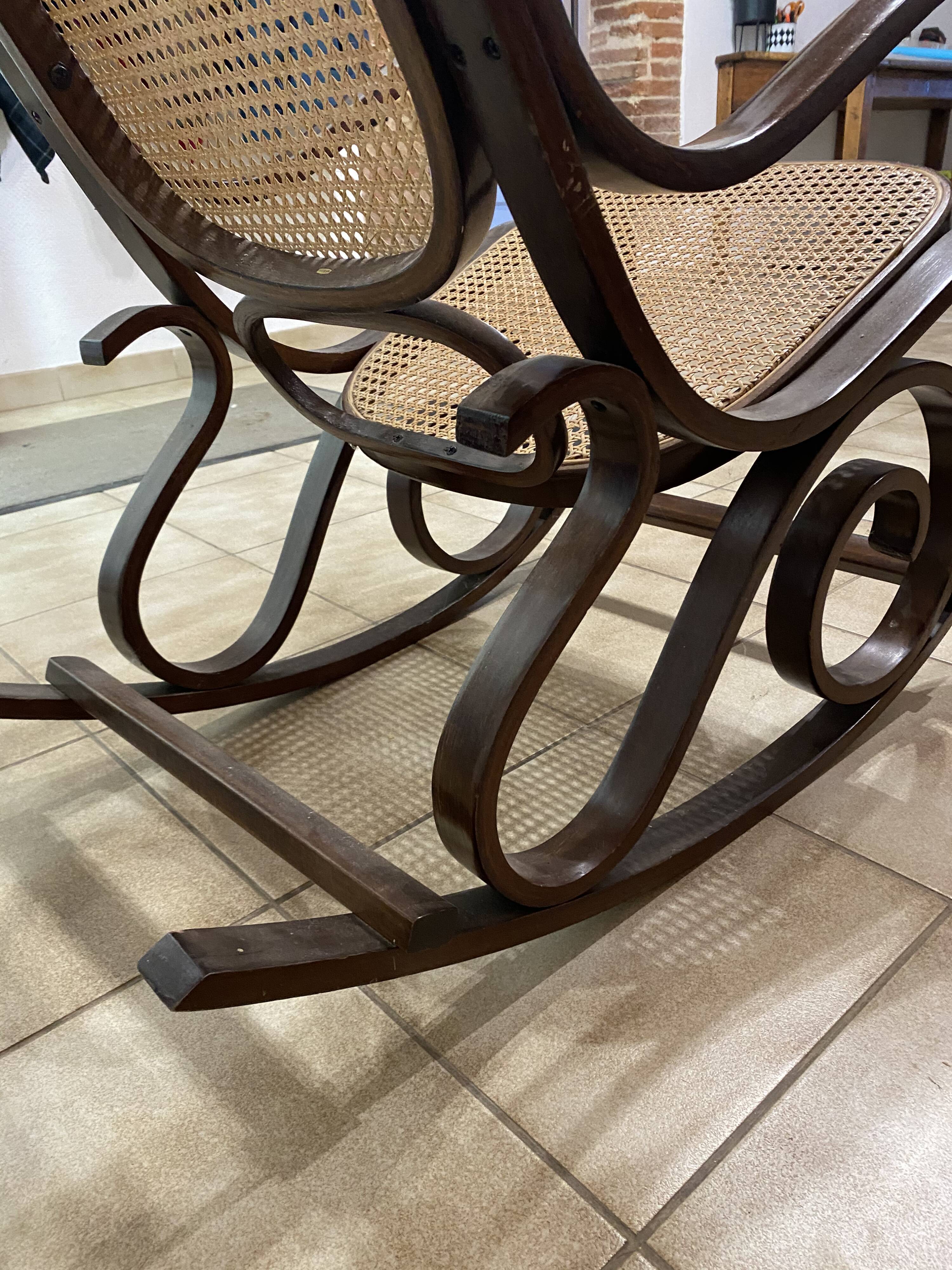 Rocking-chair / canning rocking chair