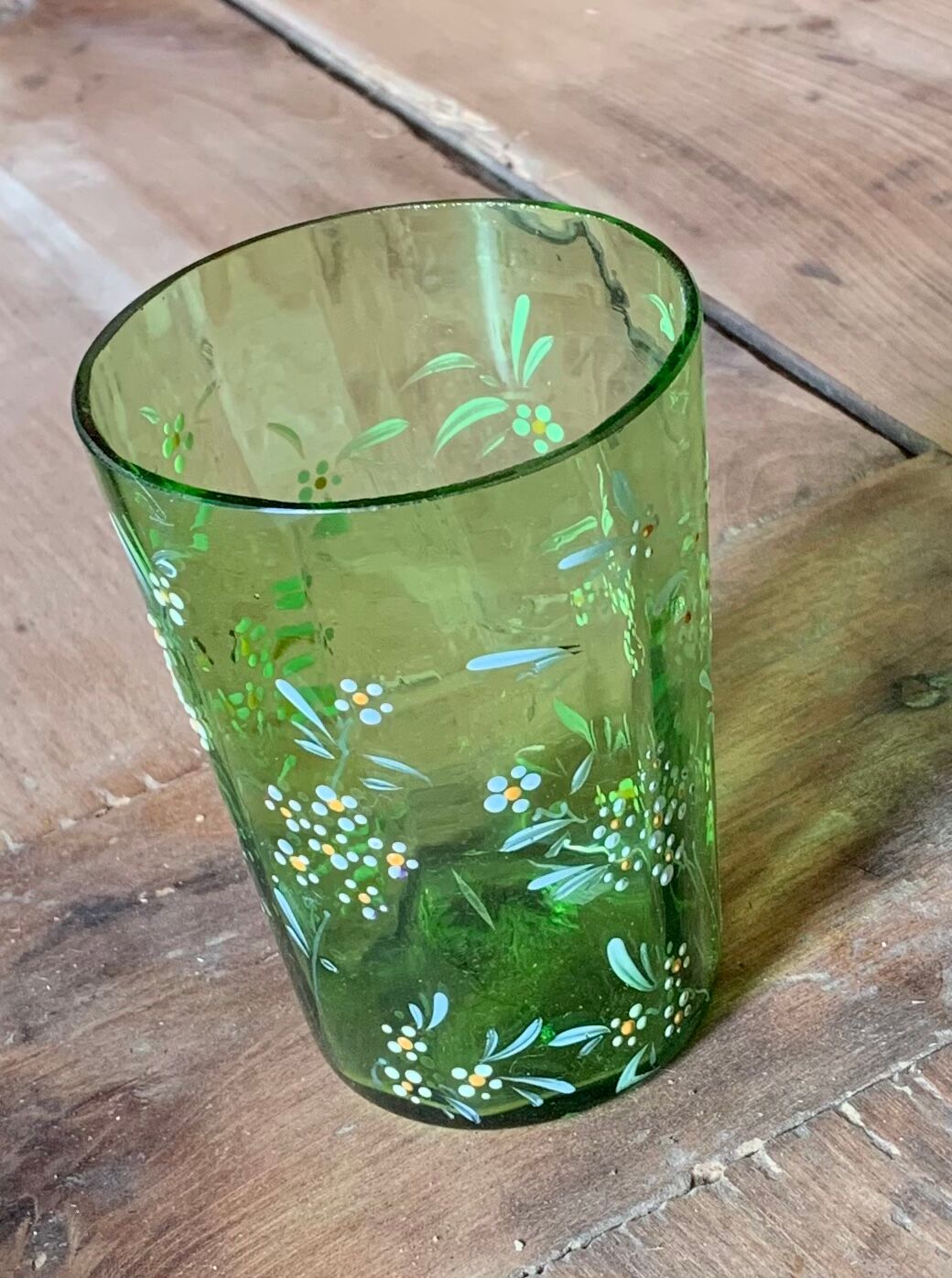 Hand-painted glass enamelled late 19th.