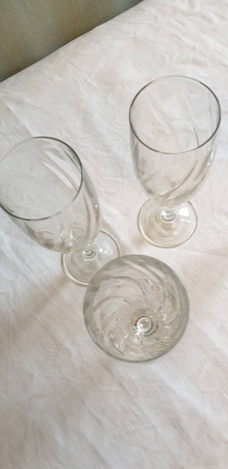 4 flûtes à champagne