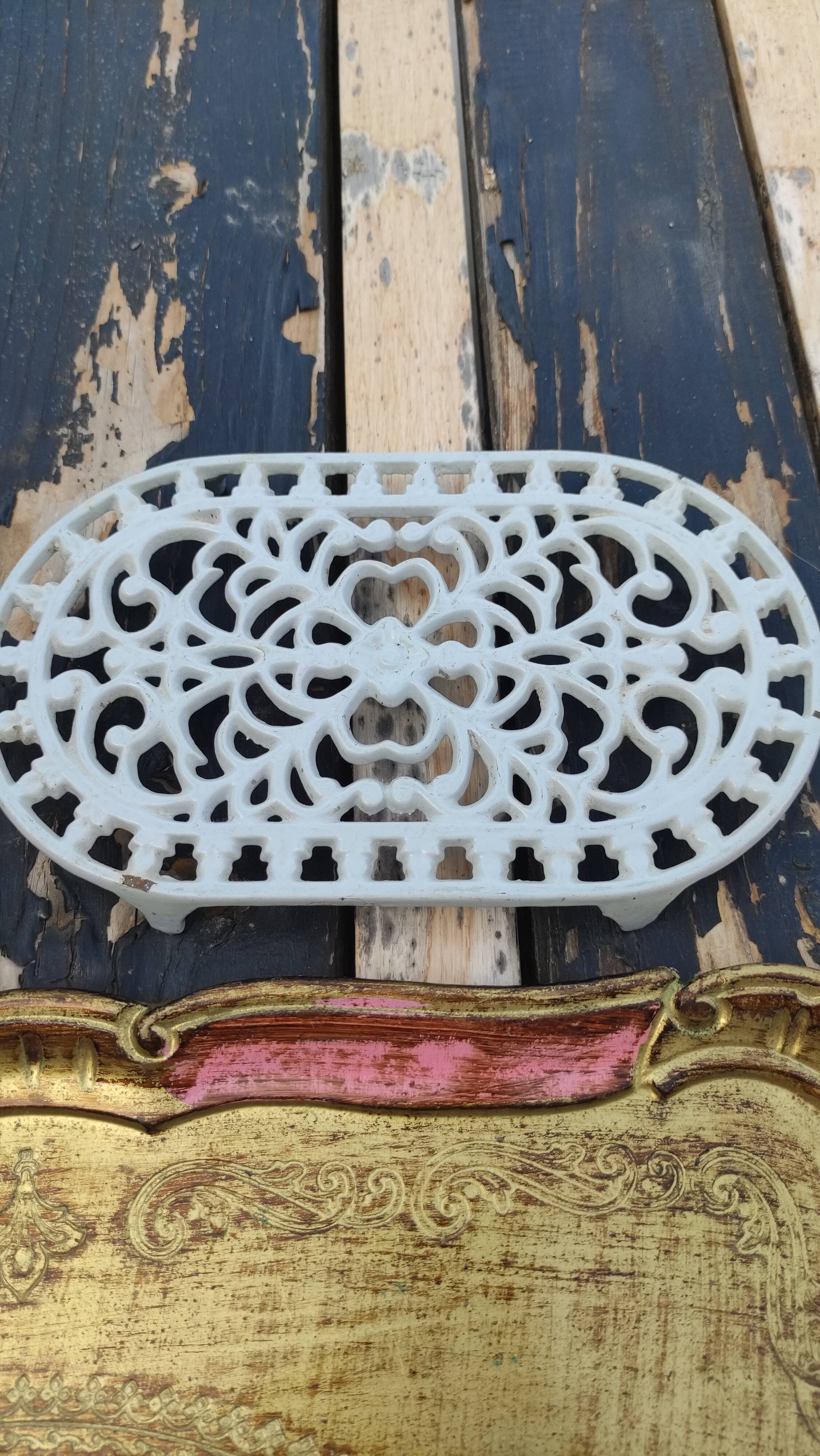 Vintage cast iron underside