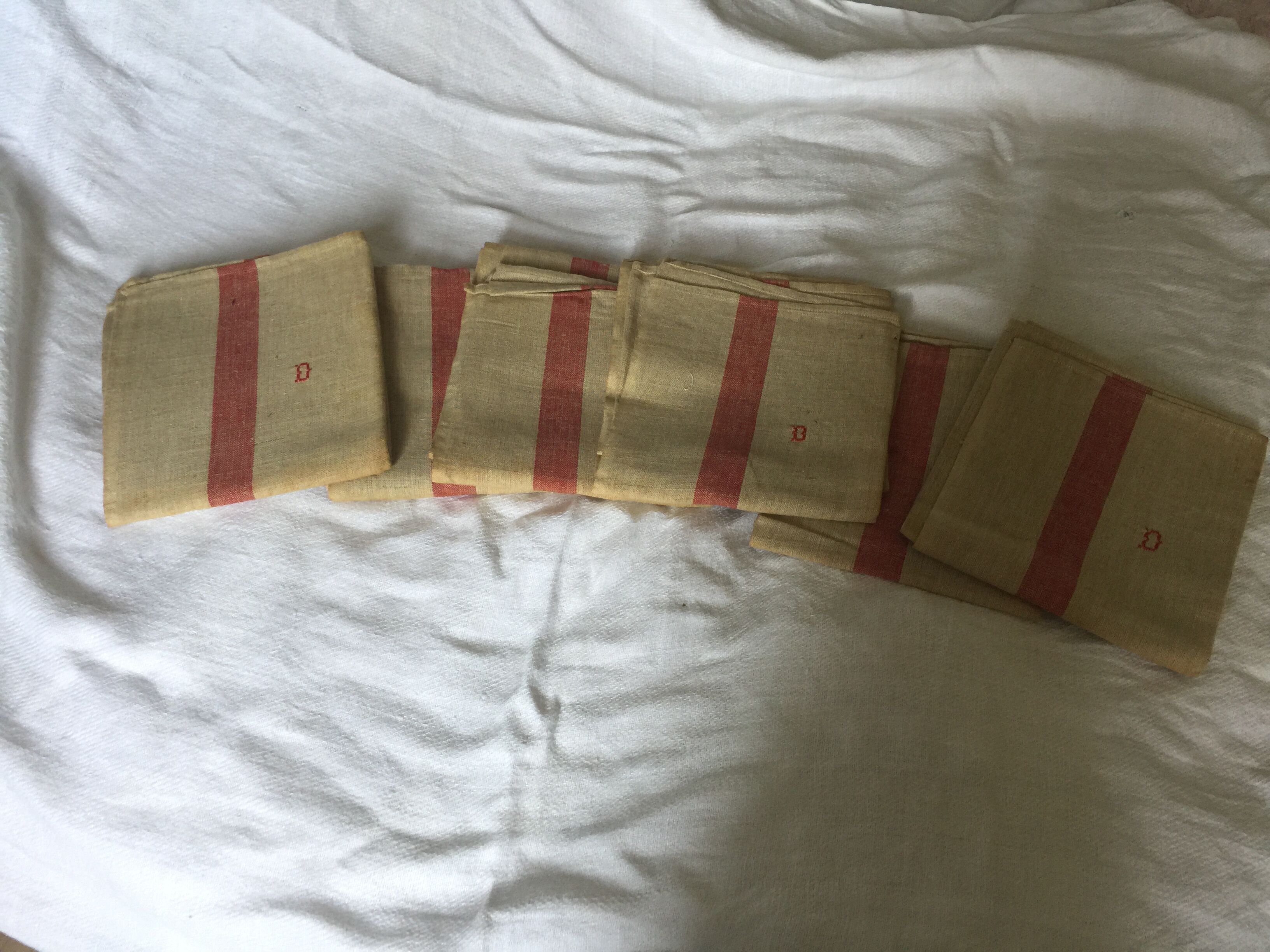 Lot of linen monogrammed towels