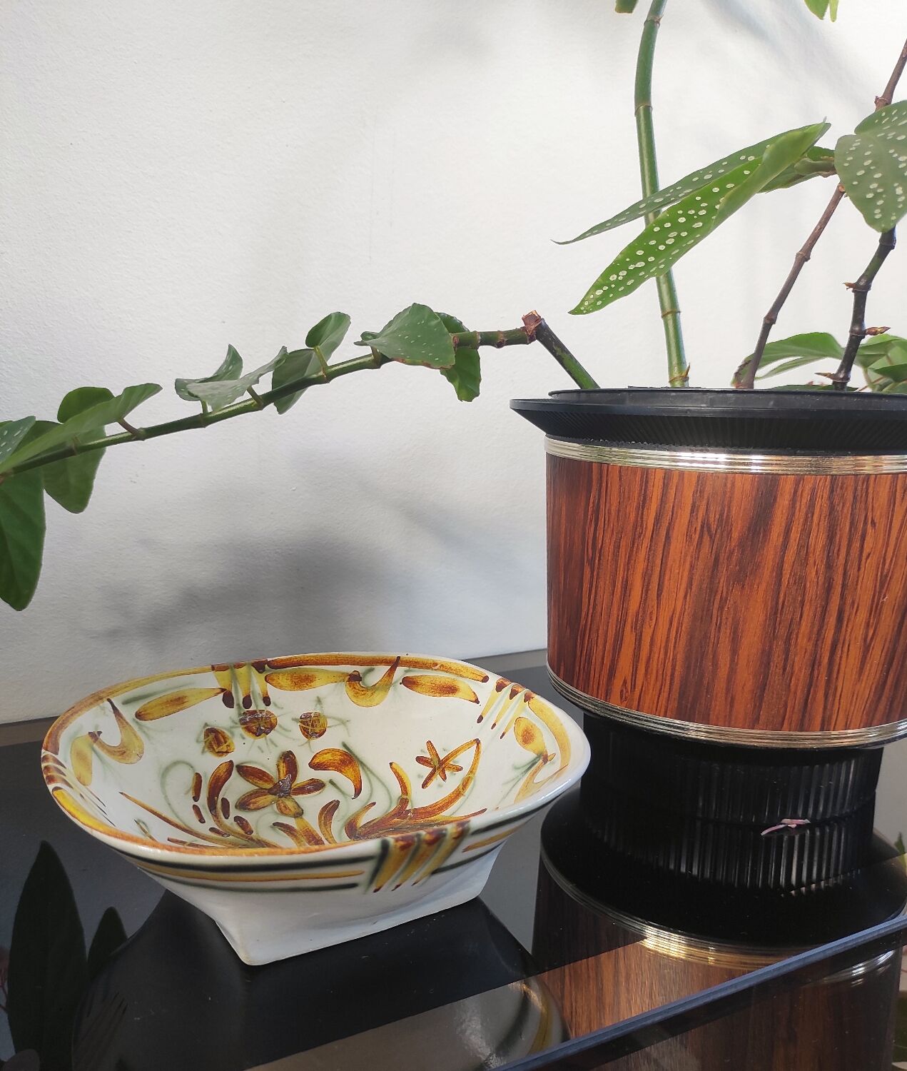 Vintage bowl Keraluc Quimper Decor G6 by Jos Le Corre