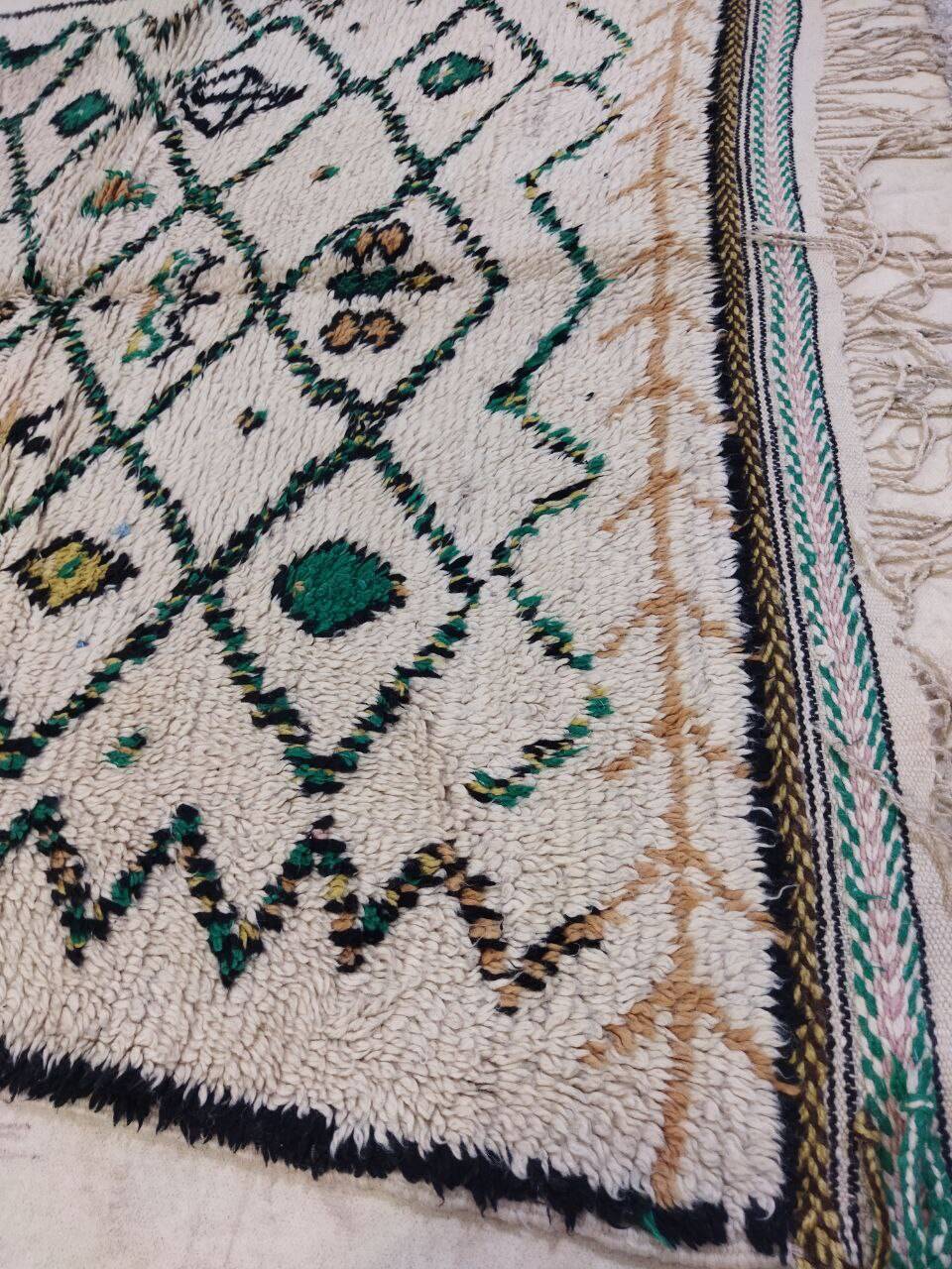 Handmade Moroccan Berber rug 376 X 133 CM