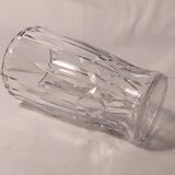 Baccarat crystal vase with chiseled motifs