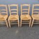 Suite de 4 chaises paillées