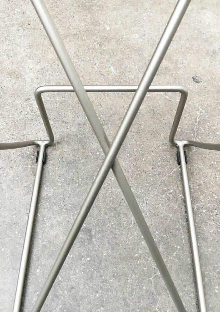 Postmodern German kitchen bar stool Kreuzschwinger by Till Behrens for Schlubach, 1980s.