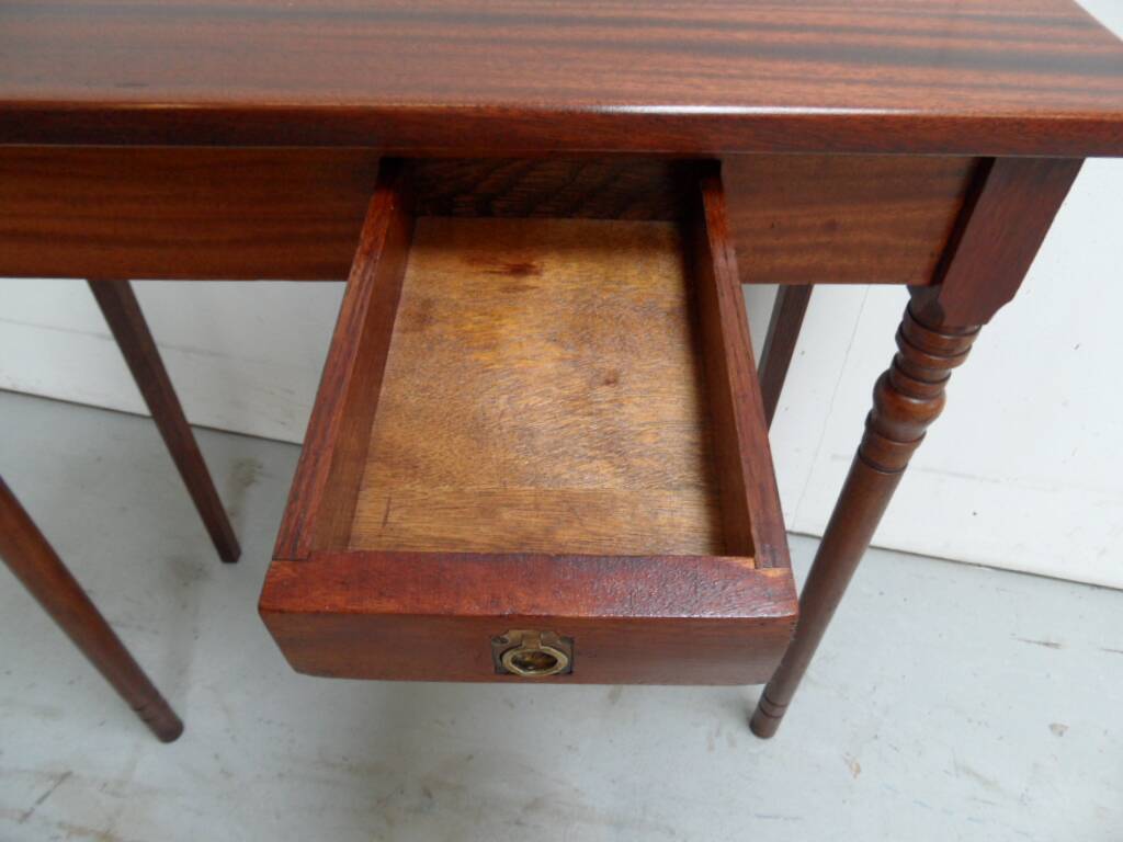 Antique mahogany sidetable
