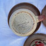 Set of 3 cups and plates in painted sandstone