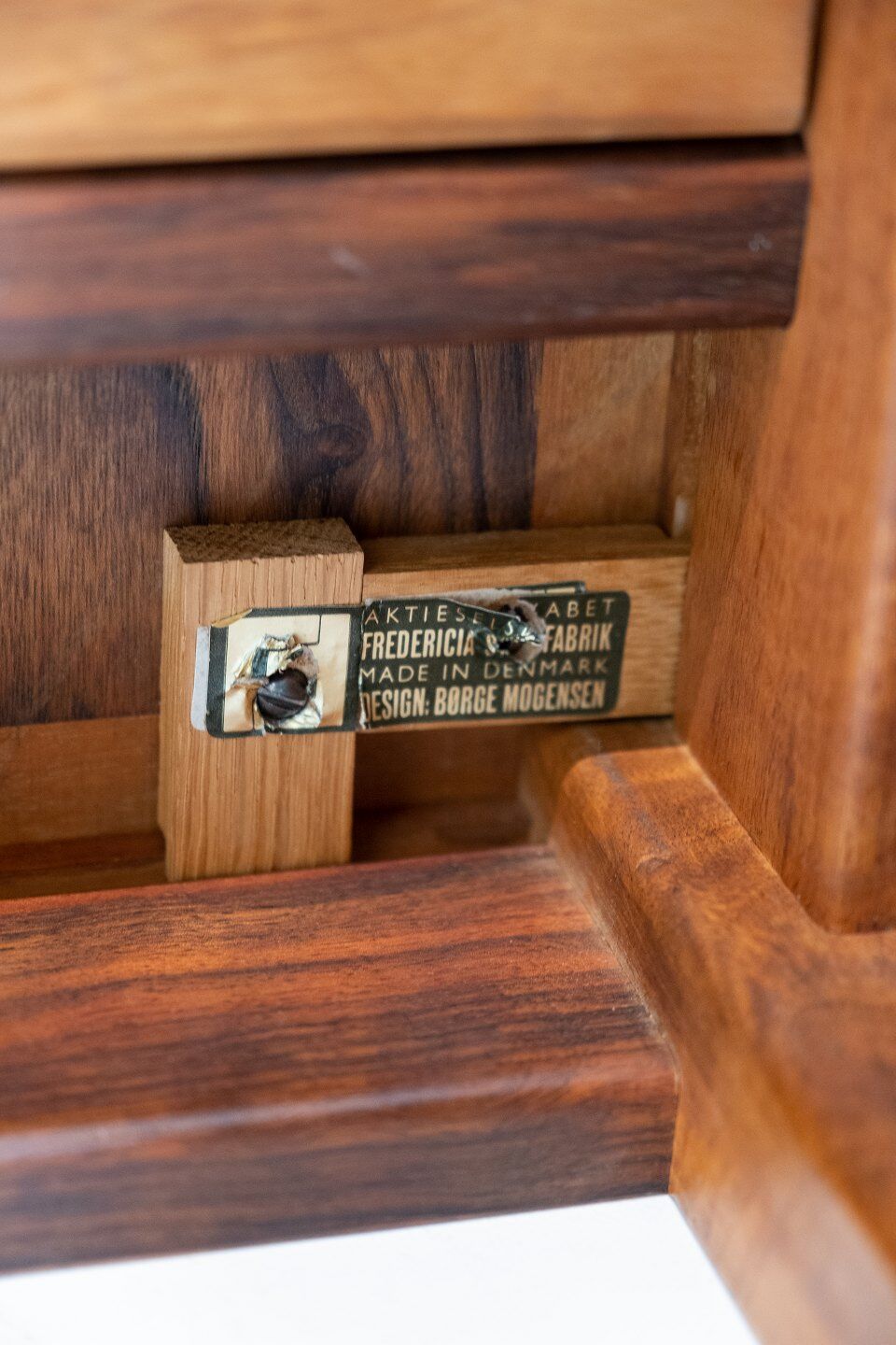 Coffee table of rosewood with extensions, designed by Børge Mogensen from the 1960