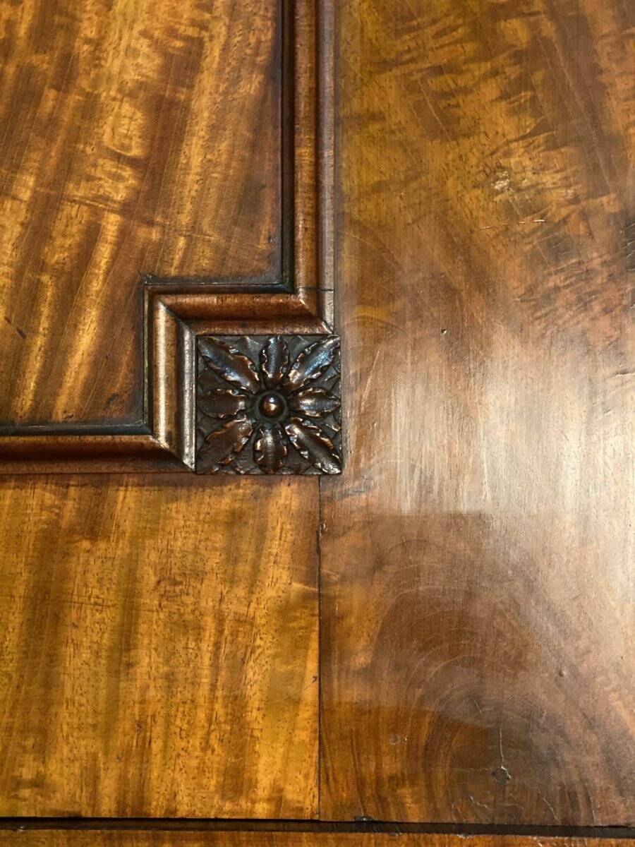 Deux corps en acajou blond de Cuba, Hollande, XVIIIème siècle