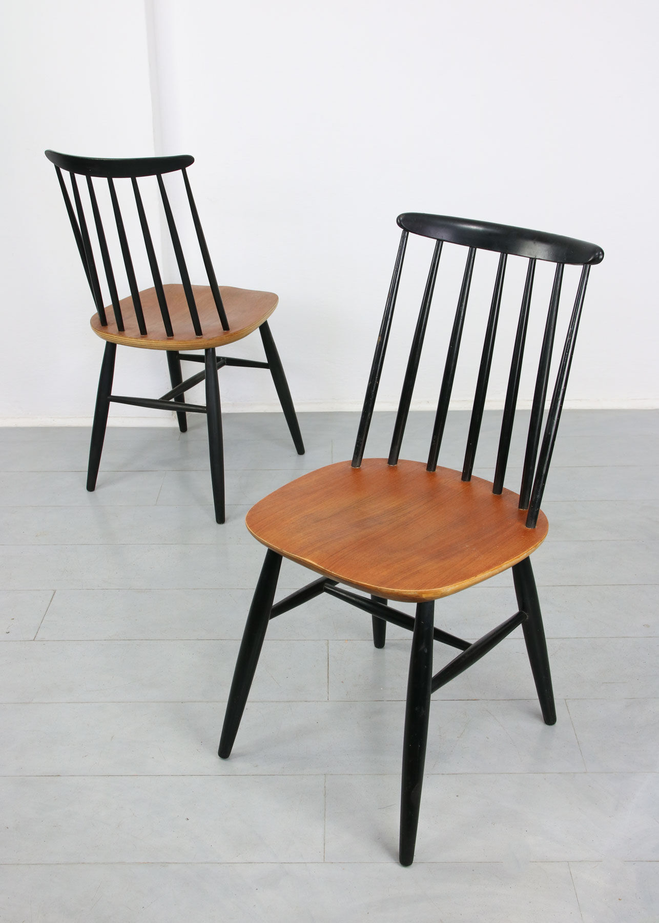 Dining chairs
