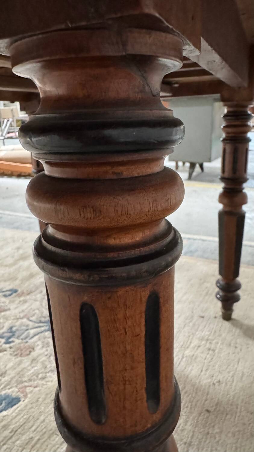 Oval Mahogany Dining Table N III