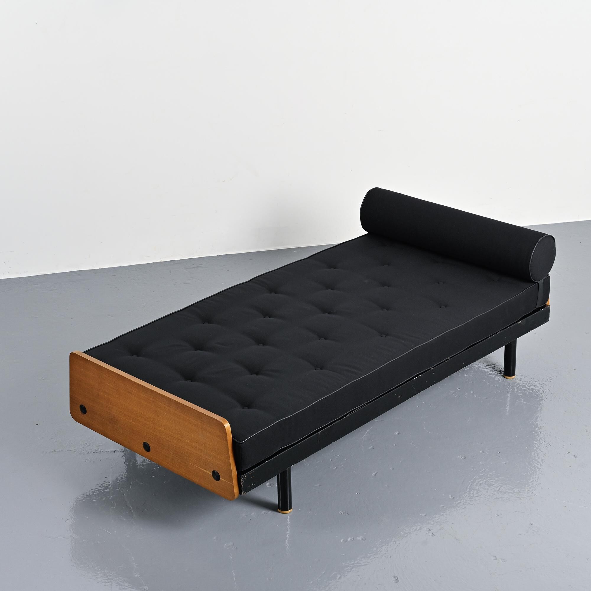 Daybed "SCAL" by Jean Prouvé, circa 1955