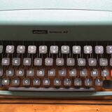Olivetti Lettera Typewriter 32 60s