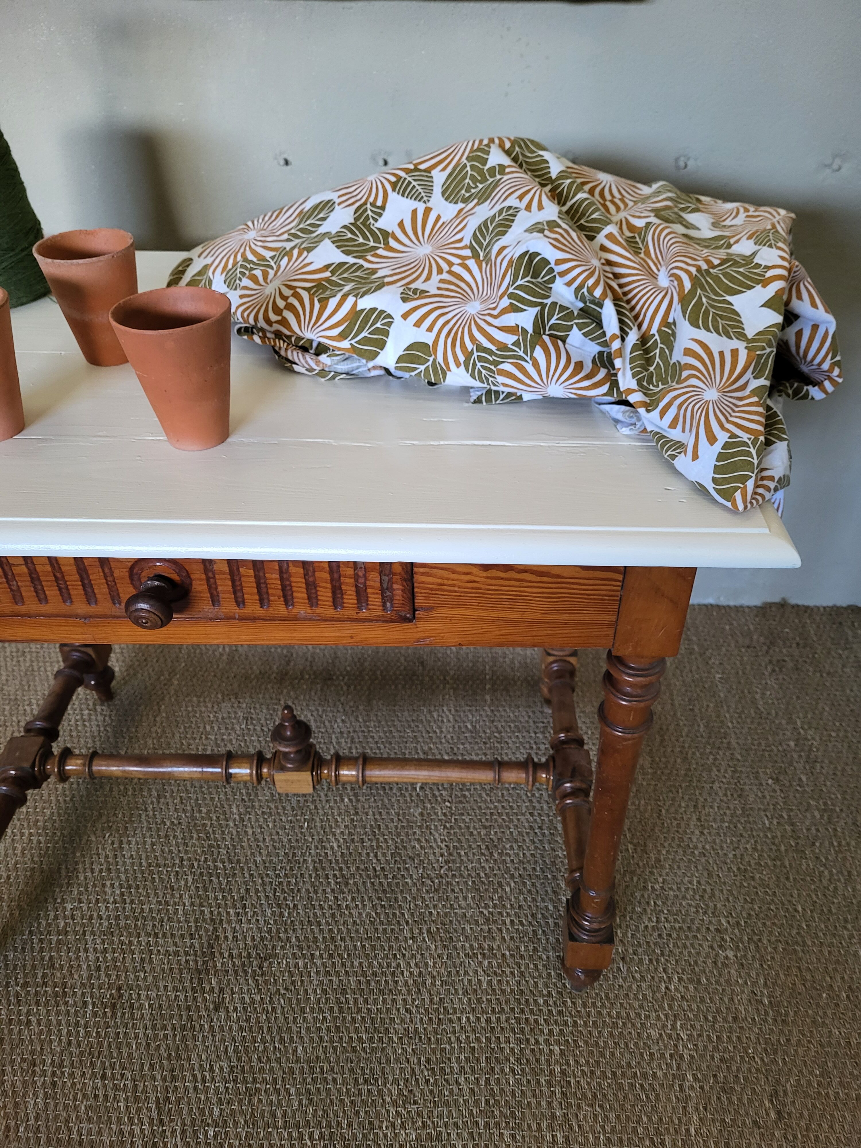 Bureau ancien style américain vintage à caisson