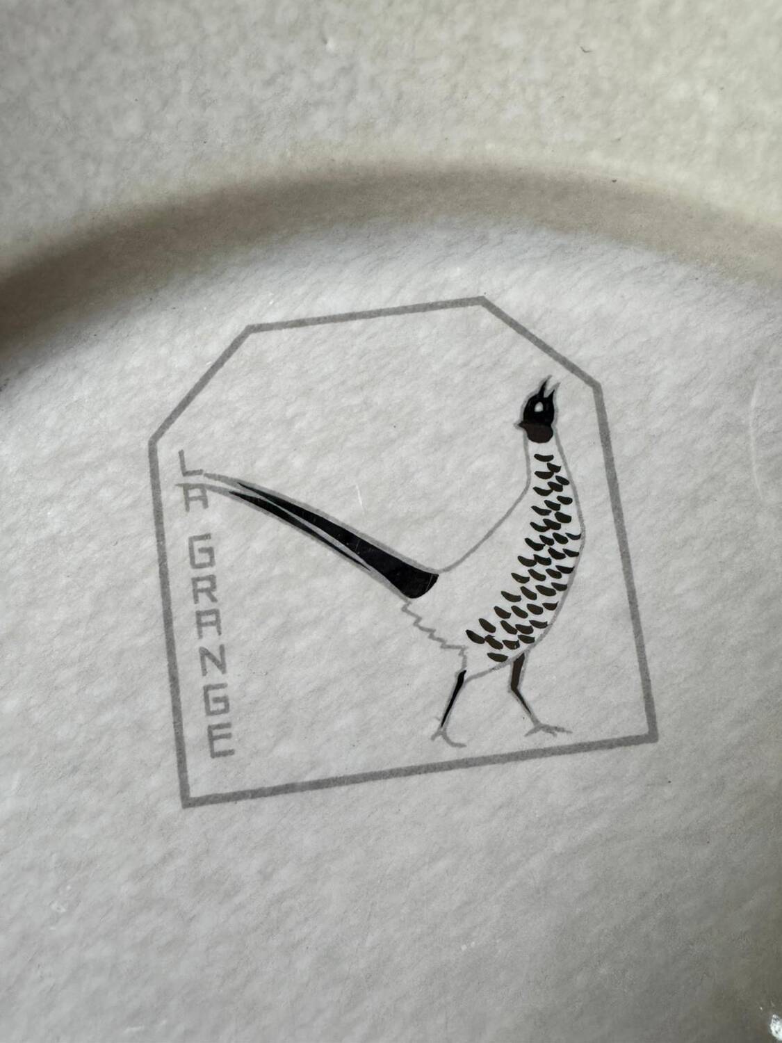Art Deco hunting service, 22 pieces in ceramic.