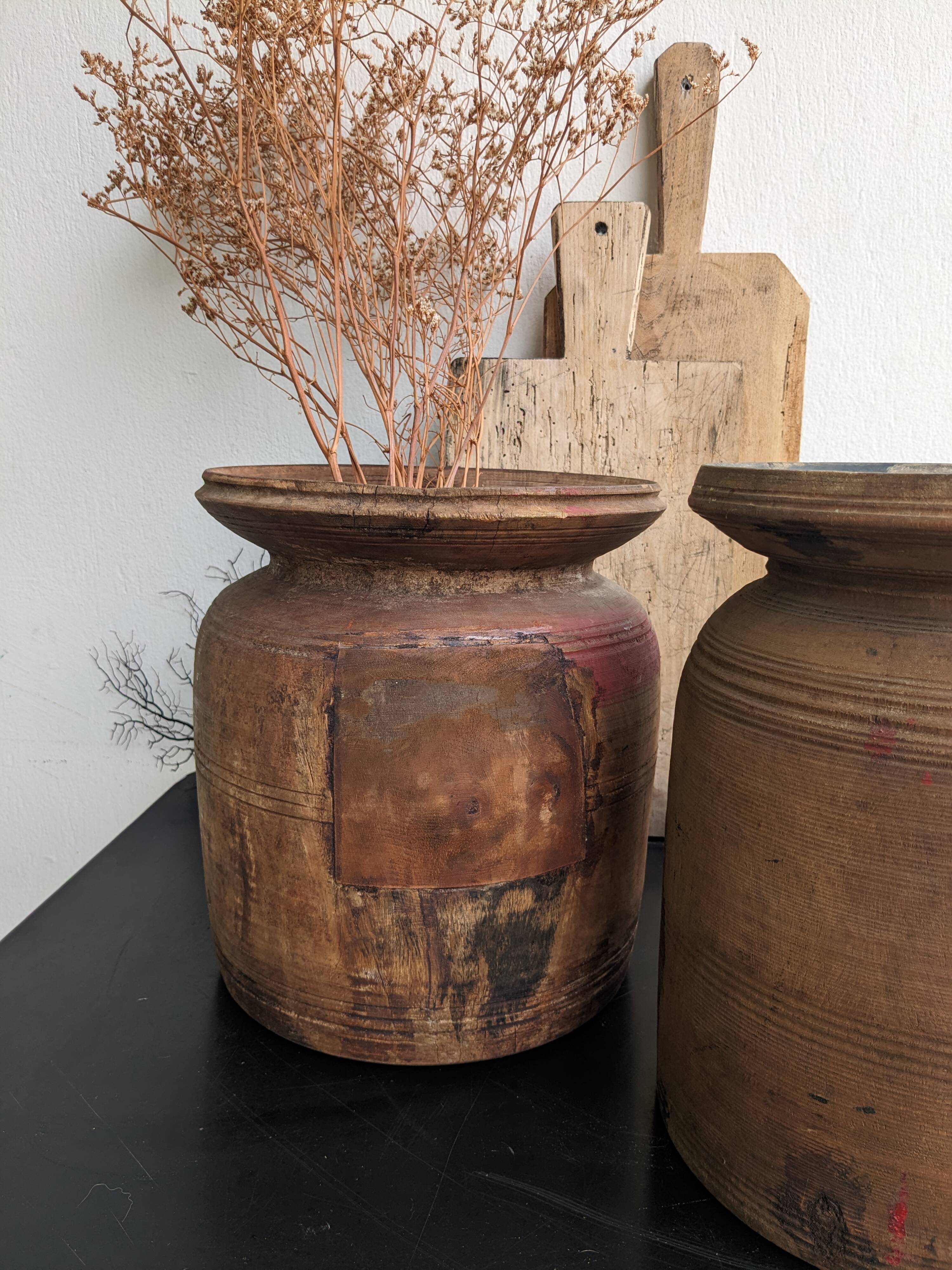 Wooden pot