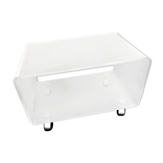 Plexiglas coffee table on wheels year 70