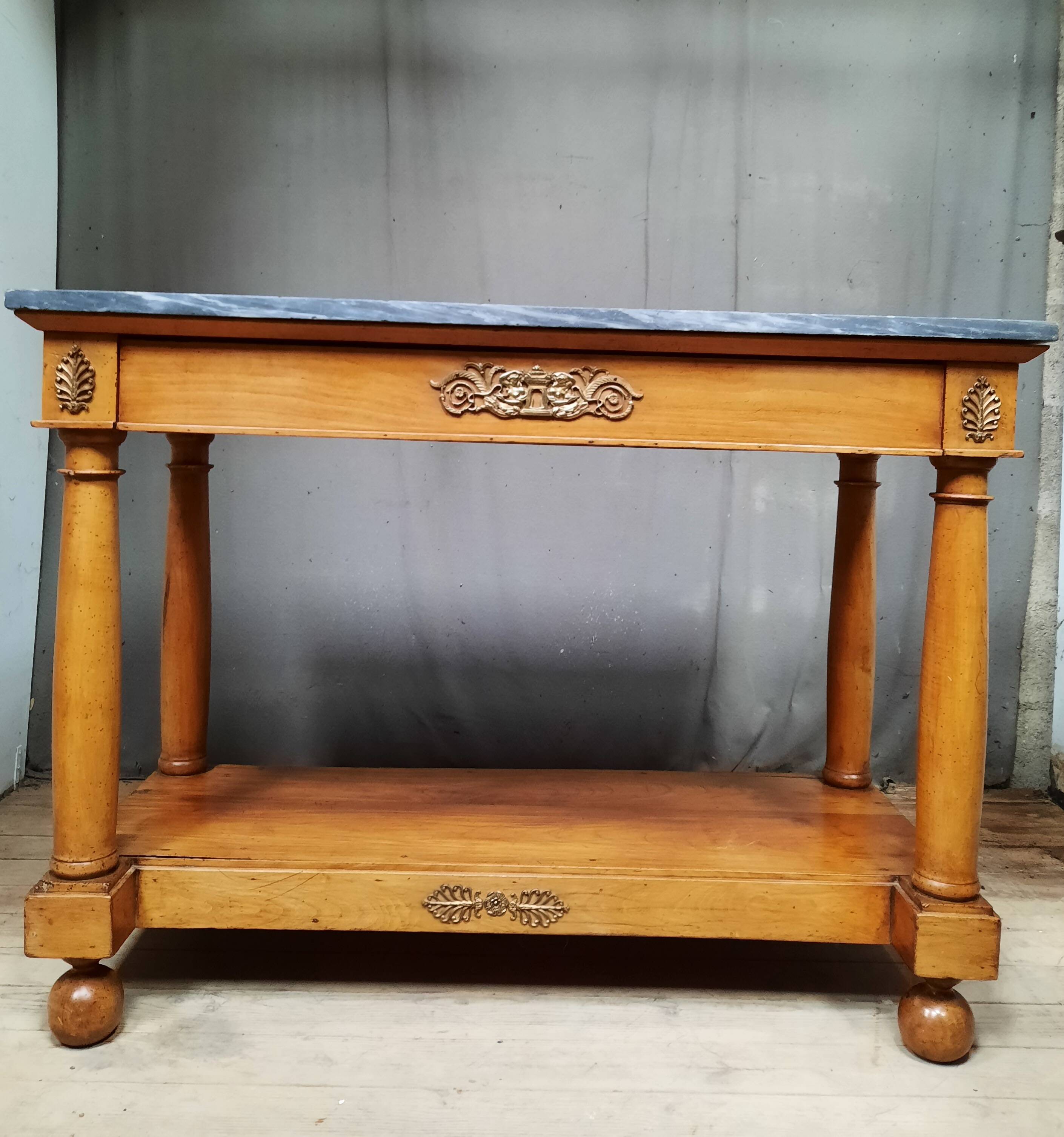 Console empire à colonnes