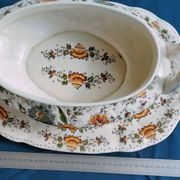 Soup tureen