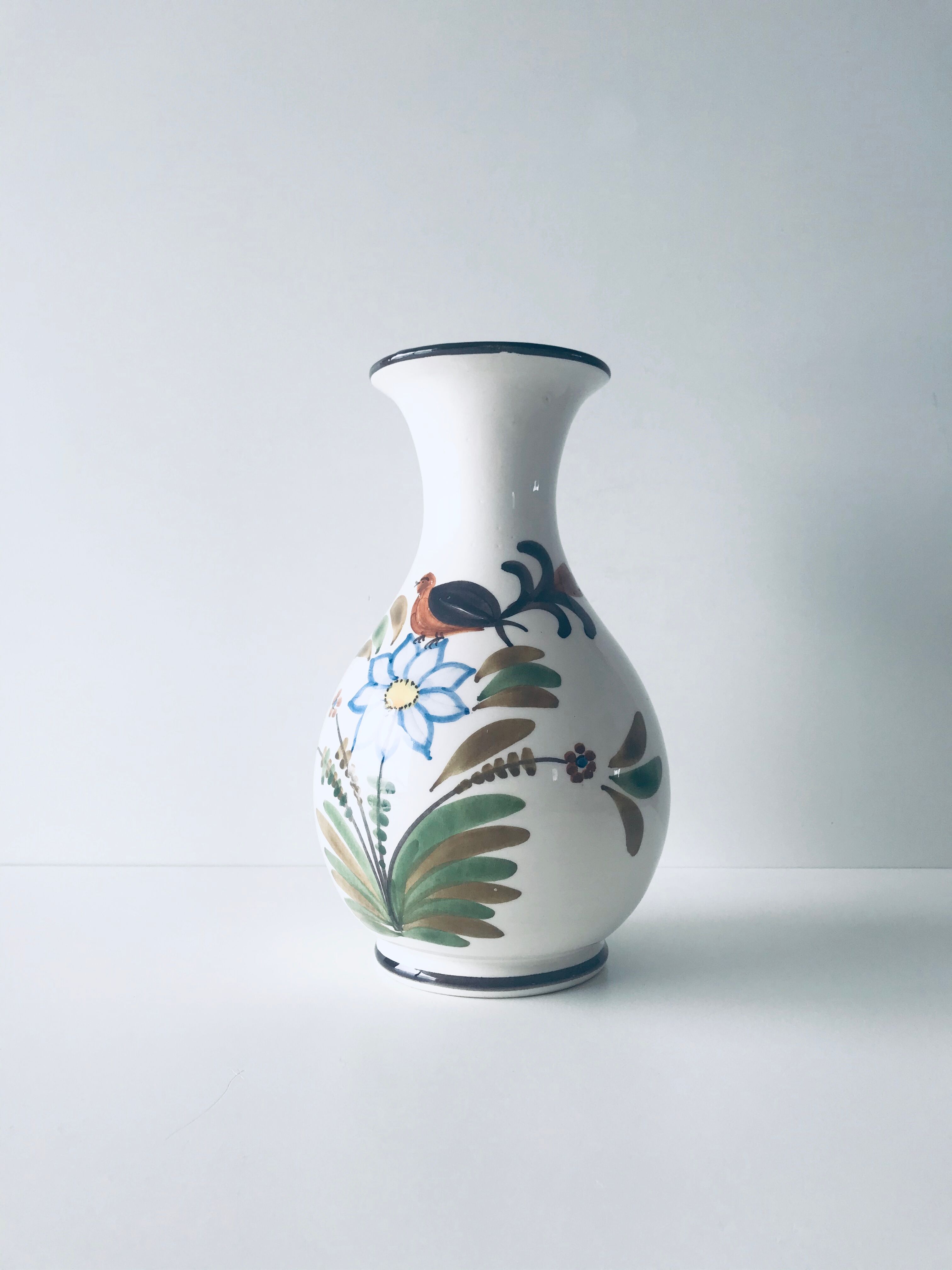 Italian vase floral decoration