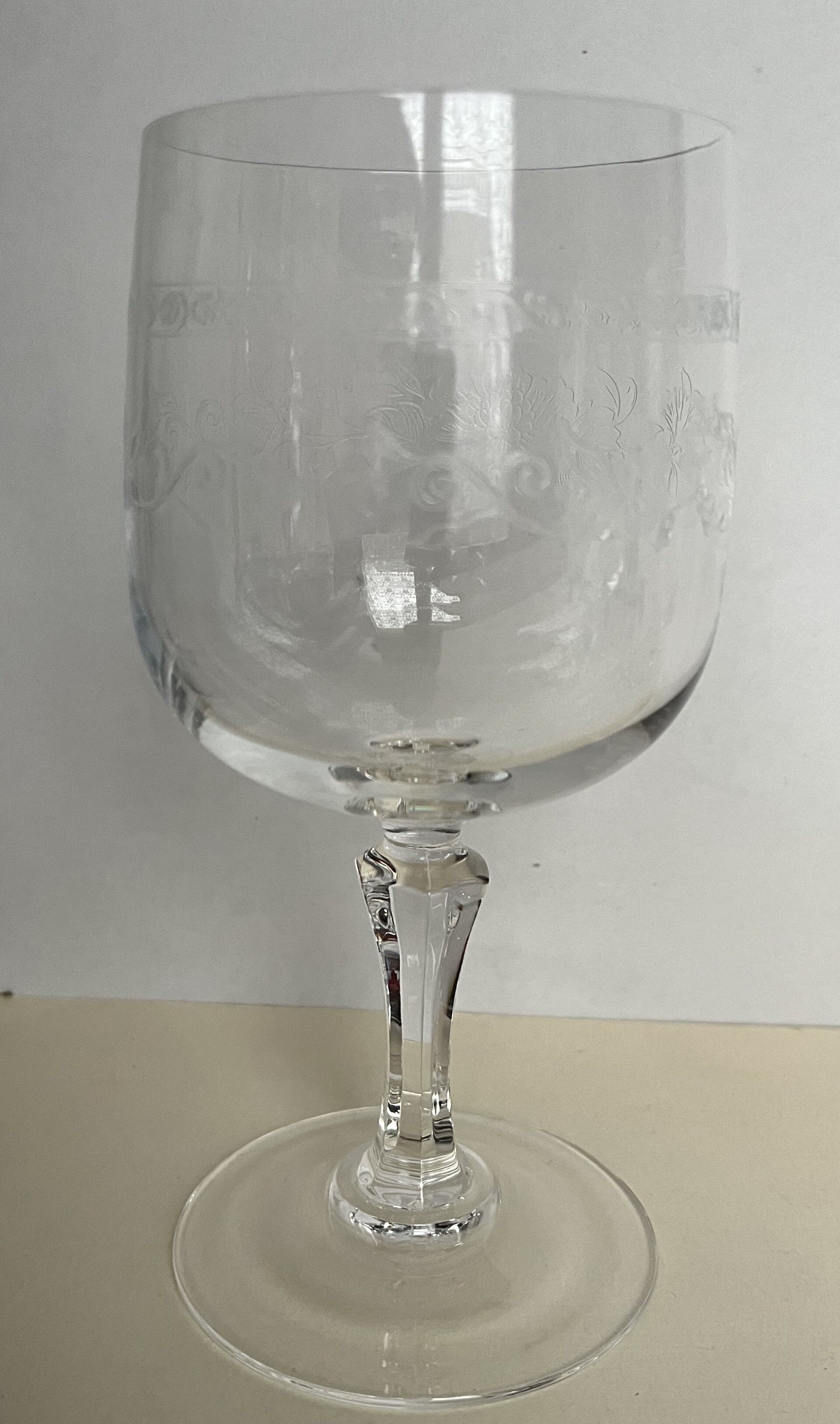 6 Engraved crystal water glasses