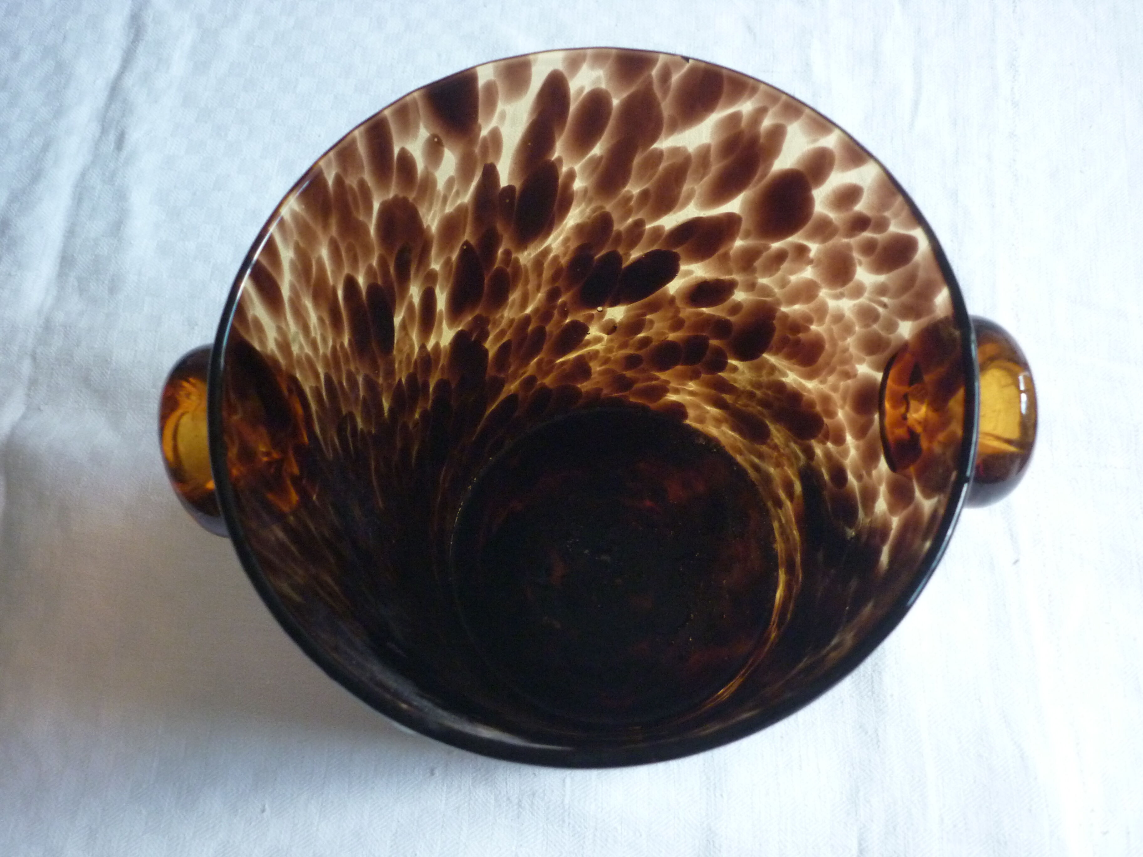 Brown speckled glass ice bucket