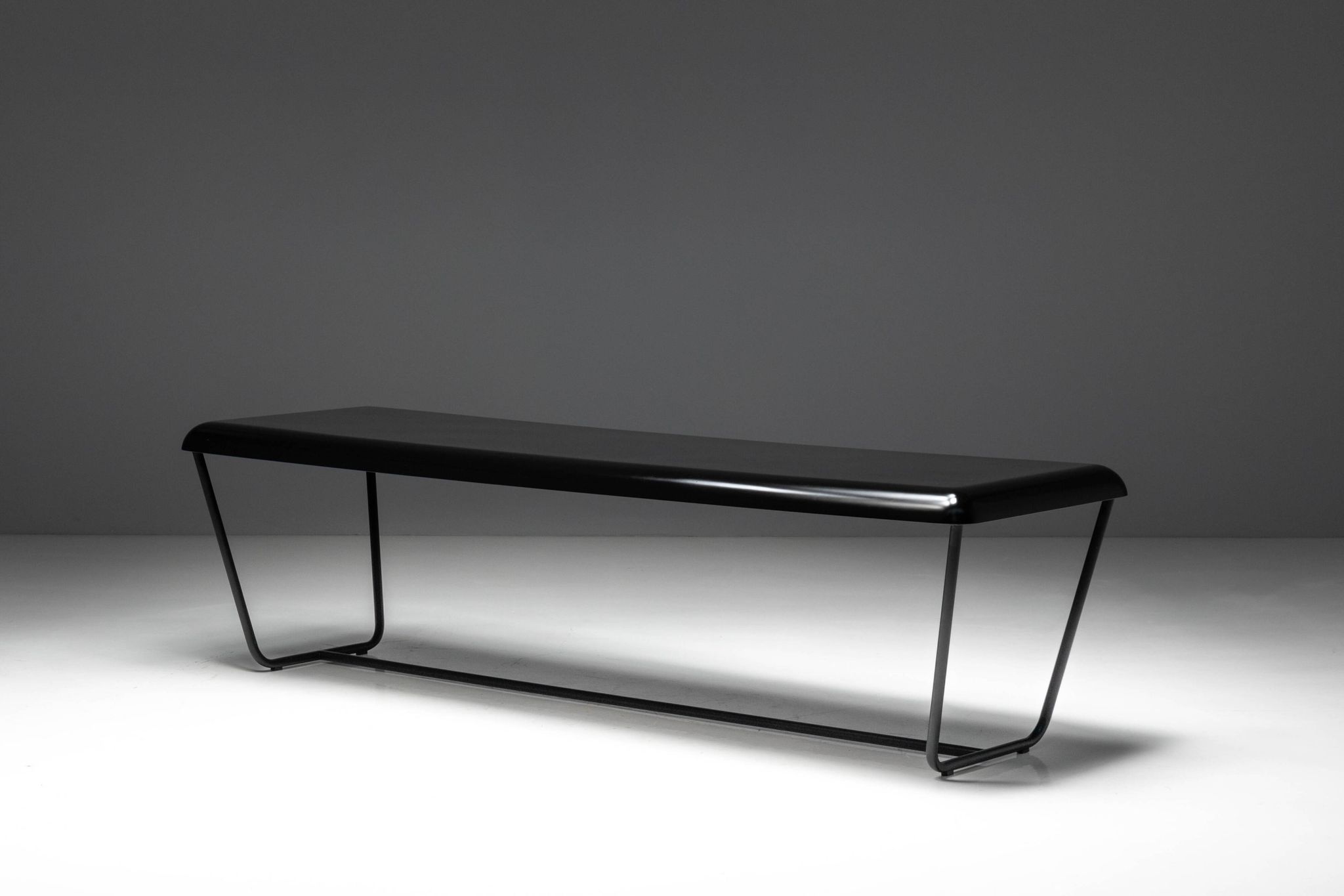 Table console DC204 par Vincenzo De Cotiis, Italie, 2006