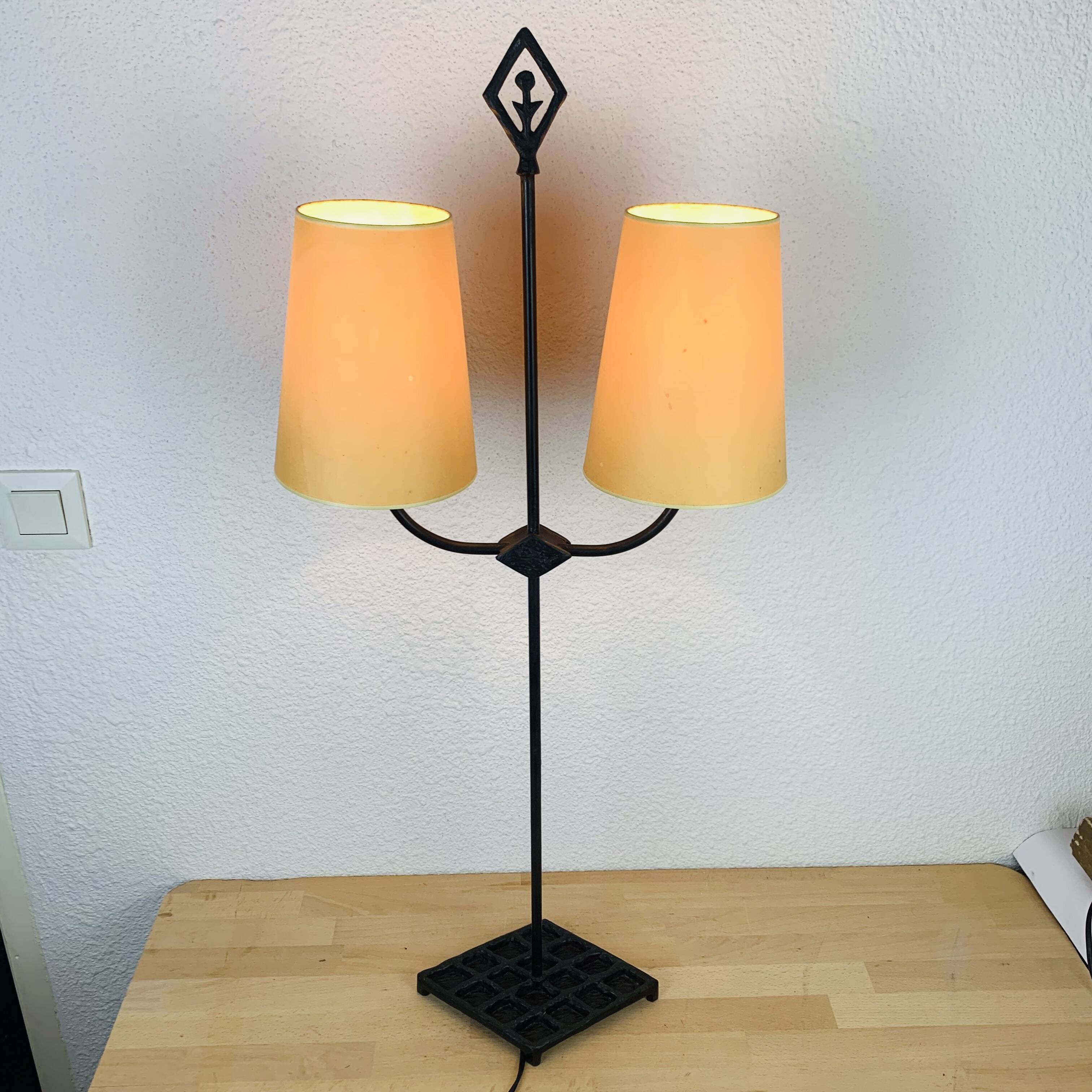 Brutalist lamp from Objet Insolite in metal, vintage