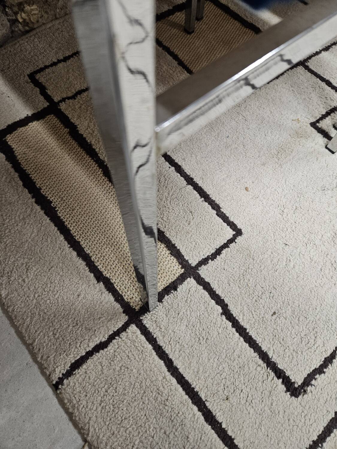 Bench and its two vintage chairs 1970