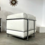 Armchair LC2 design Le Corbusier for Cassina