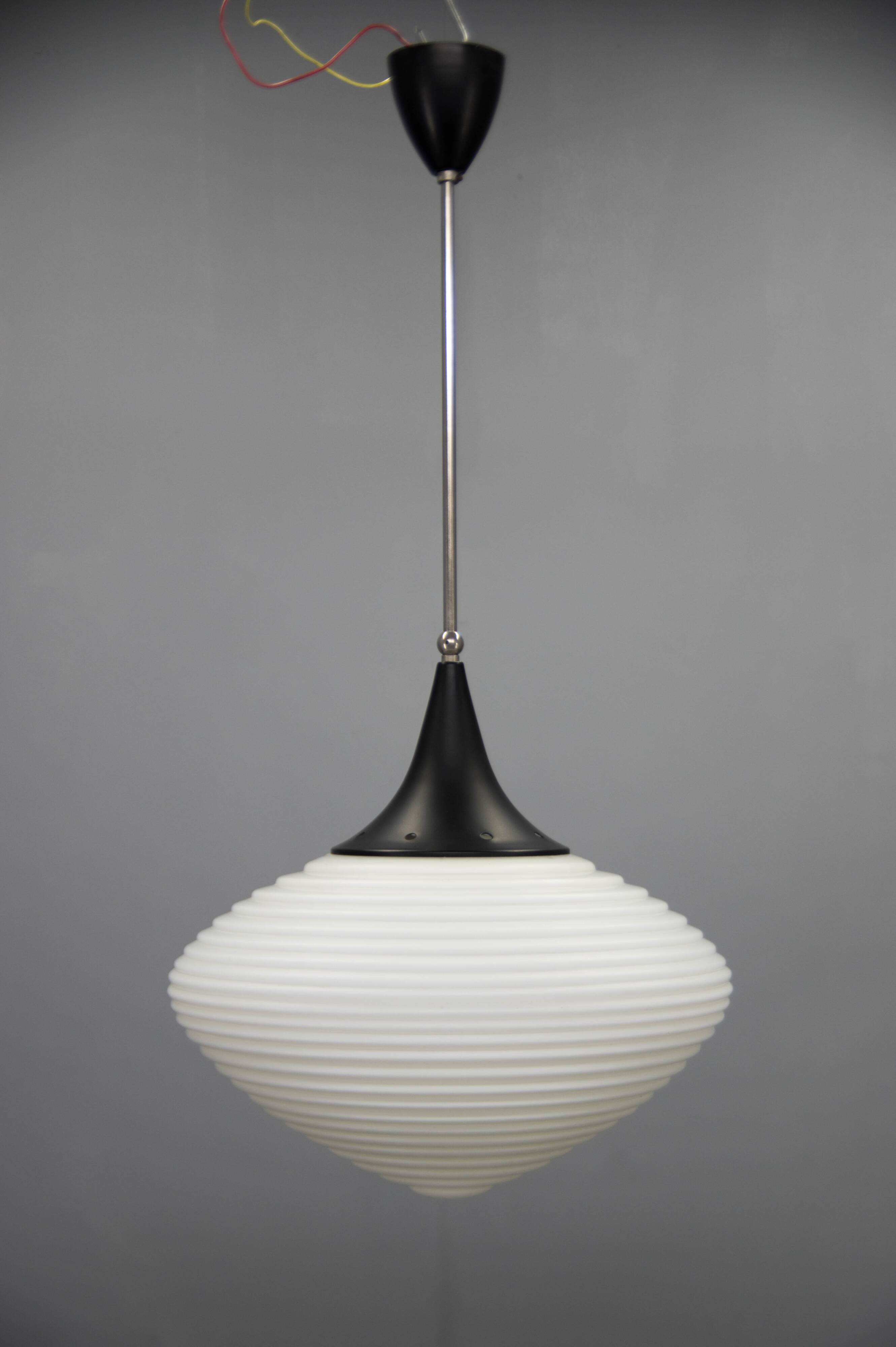 Suspension à hauteur réglable par Kamenicky Senov, années 1960