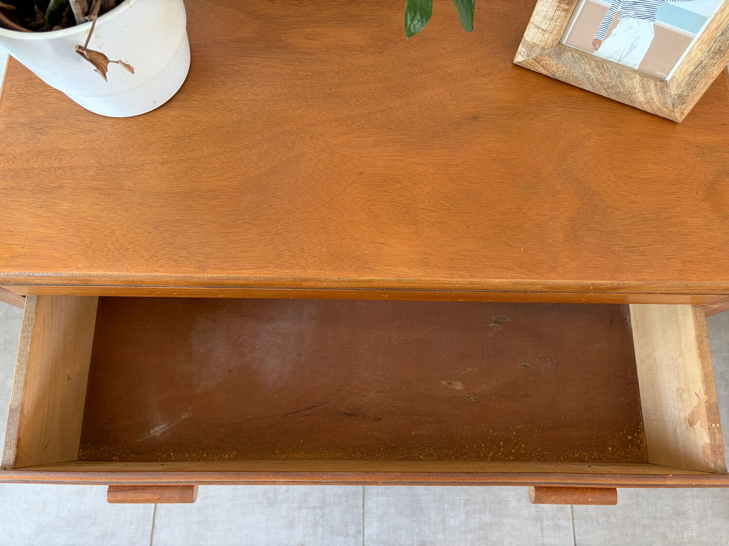 Vintage oak chest of drawers