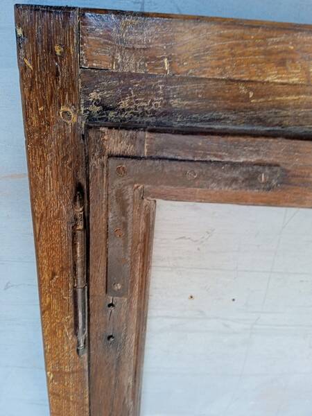 18th century chestnut window 107/83cm