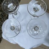 Set of 4 champagne flutes.