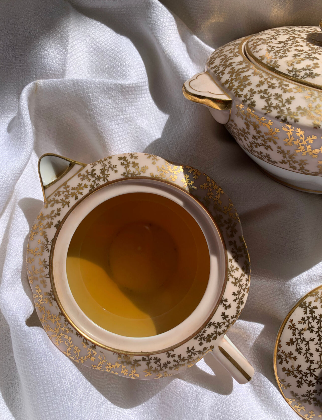 Pink and golden teapot and sugar bowl Limoges Charles Ahrenfeld
