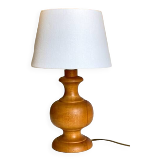 Vintage turned wooden lamp