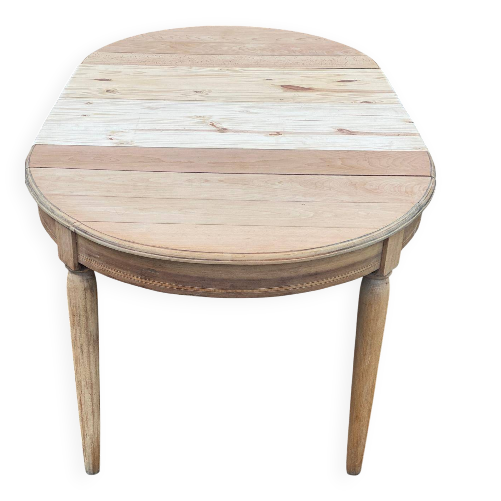 Renovated Louis Philippe round extendable dining table from the 18th century, 205cm.