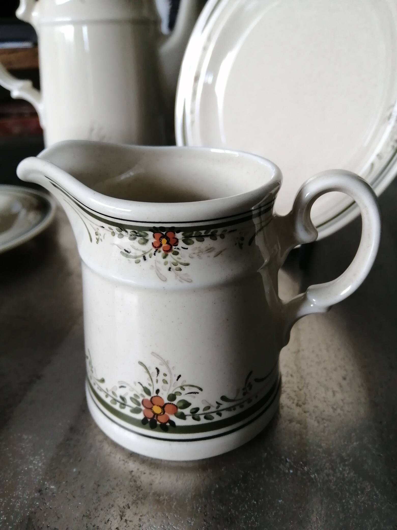 Coffee or tea service