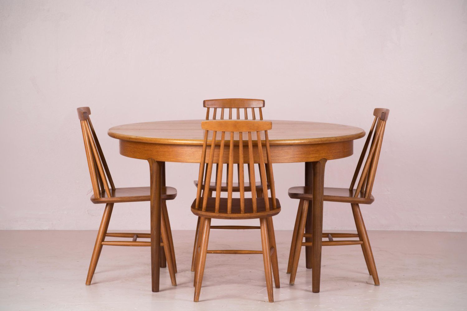 Scandinavian teak table for 4 people