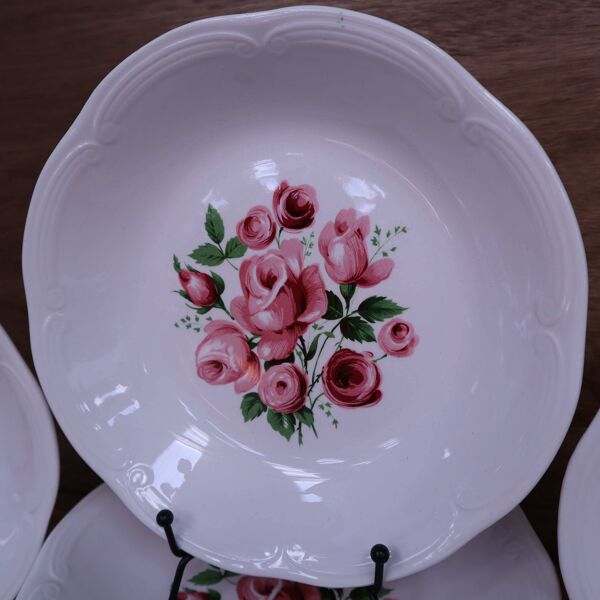 11 Assiettes creuses bouquet de roses Moulin des Loups