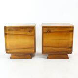 Lot de 2 tables de chevet Art Déco en noyer, Tchécoslovaquie années 1940