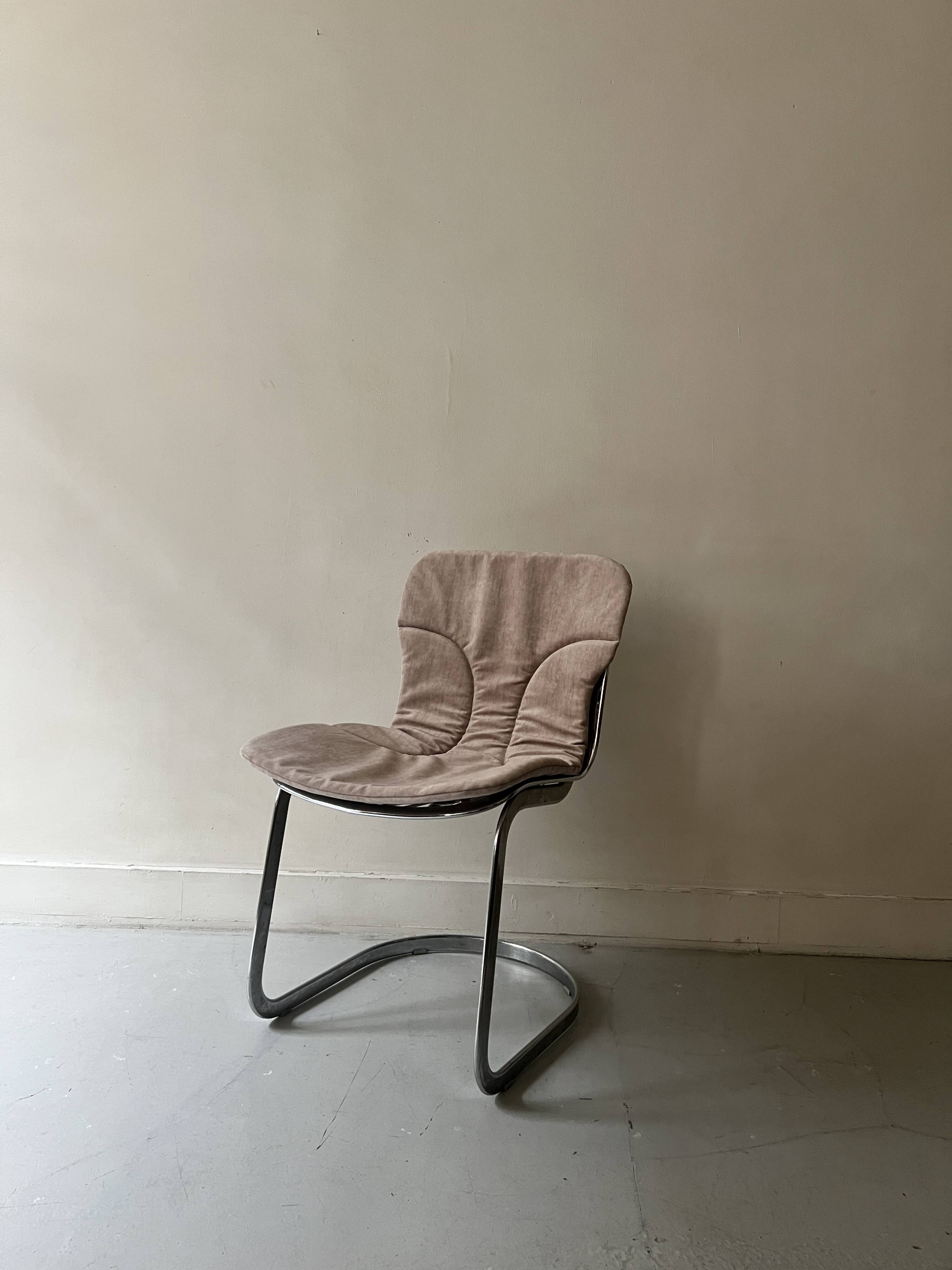 Cidue chair in chrome and short velvet, Willy Rizzo design 1970