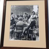 Black and white photo; terrace of the Champs Elysées