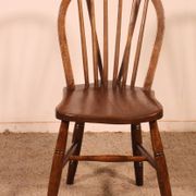 Série De 5 Chaises Windsor Du 19° Siècle