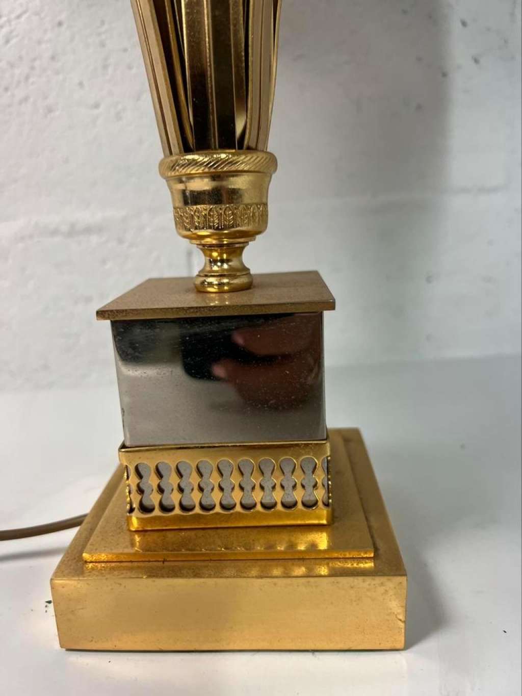 Vintage table lamp 'gold' baker 70