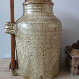 Pickle pot