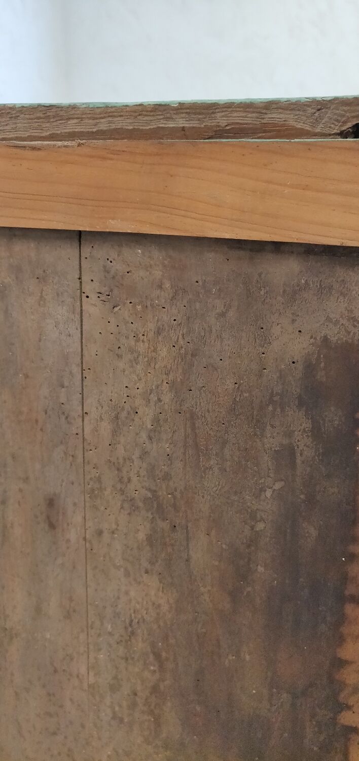 Vintage storage unit