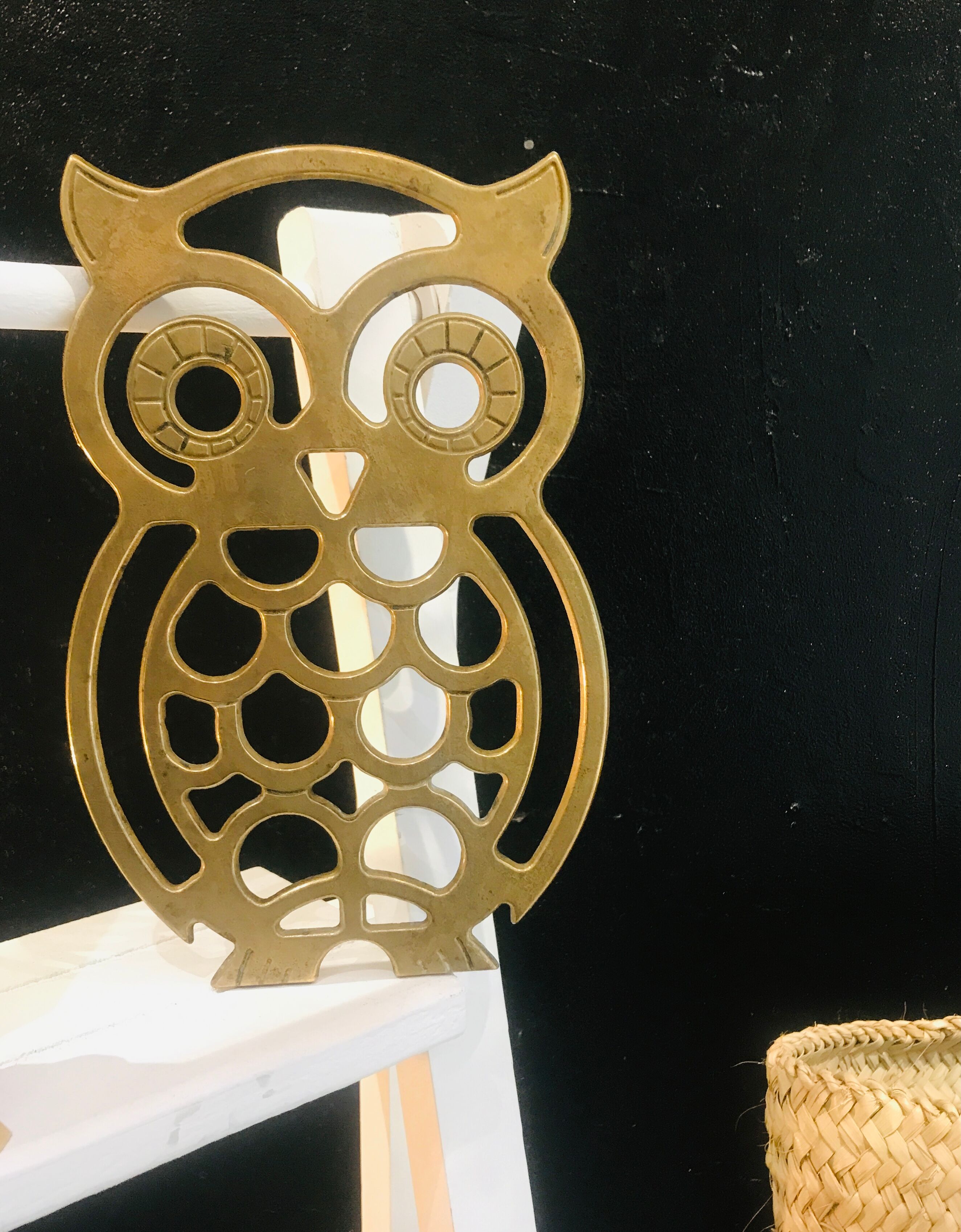 Dessous plat Hibou laiton