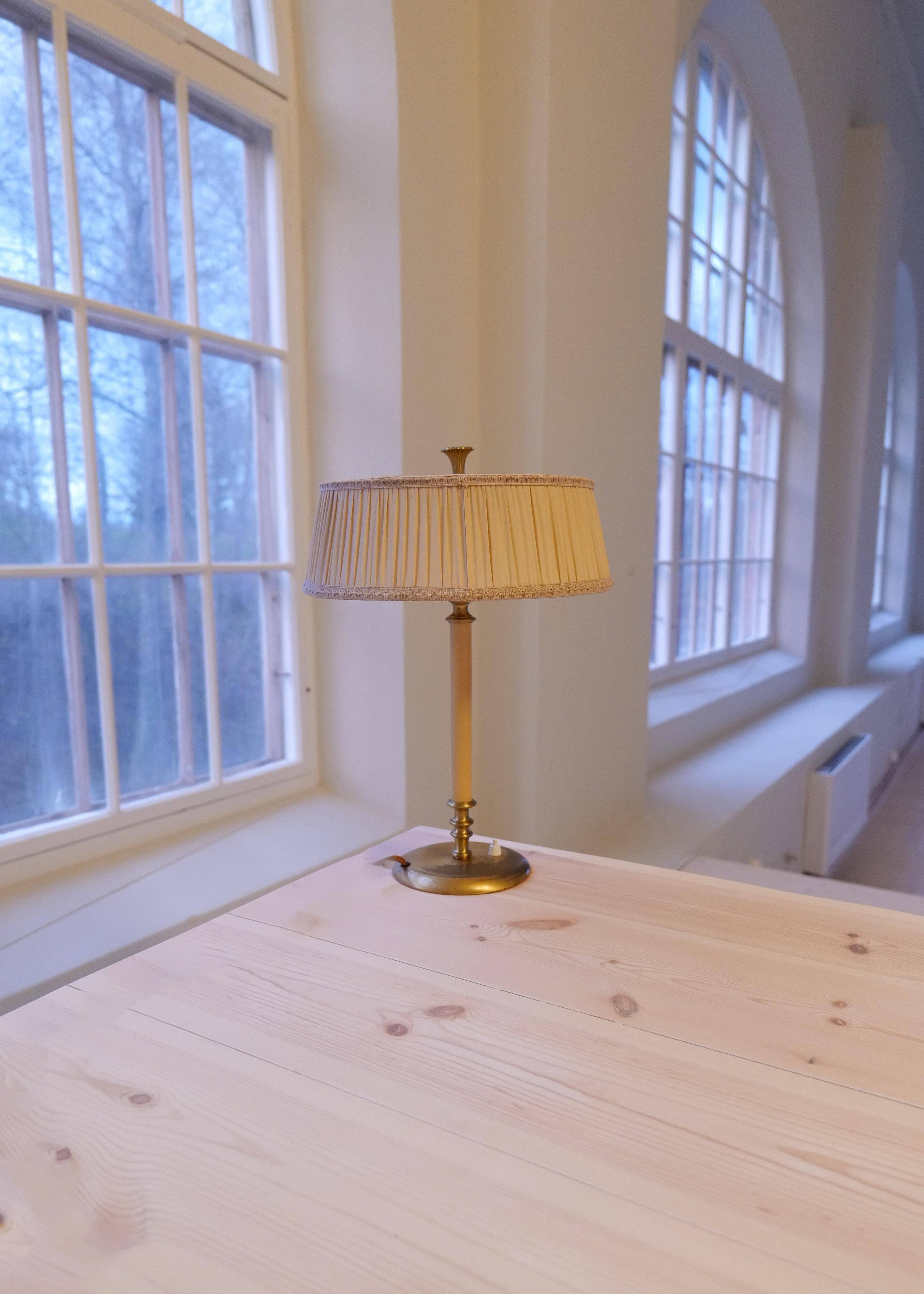 Art Deco table lamp from Nordiska Kompaniet, made in Sweden, 1940s.